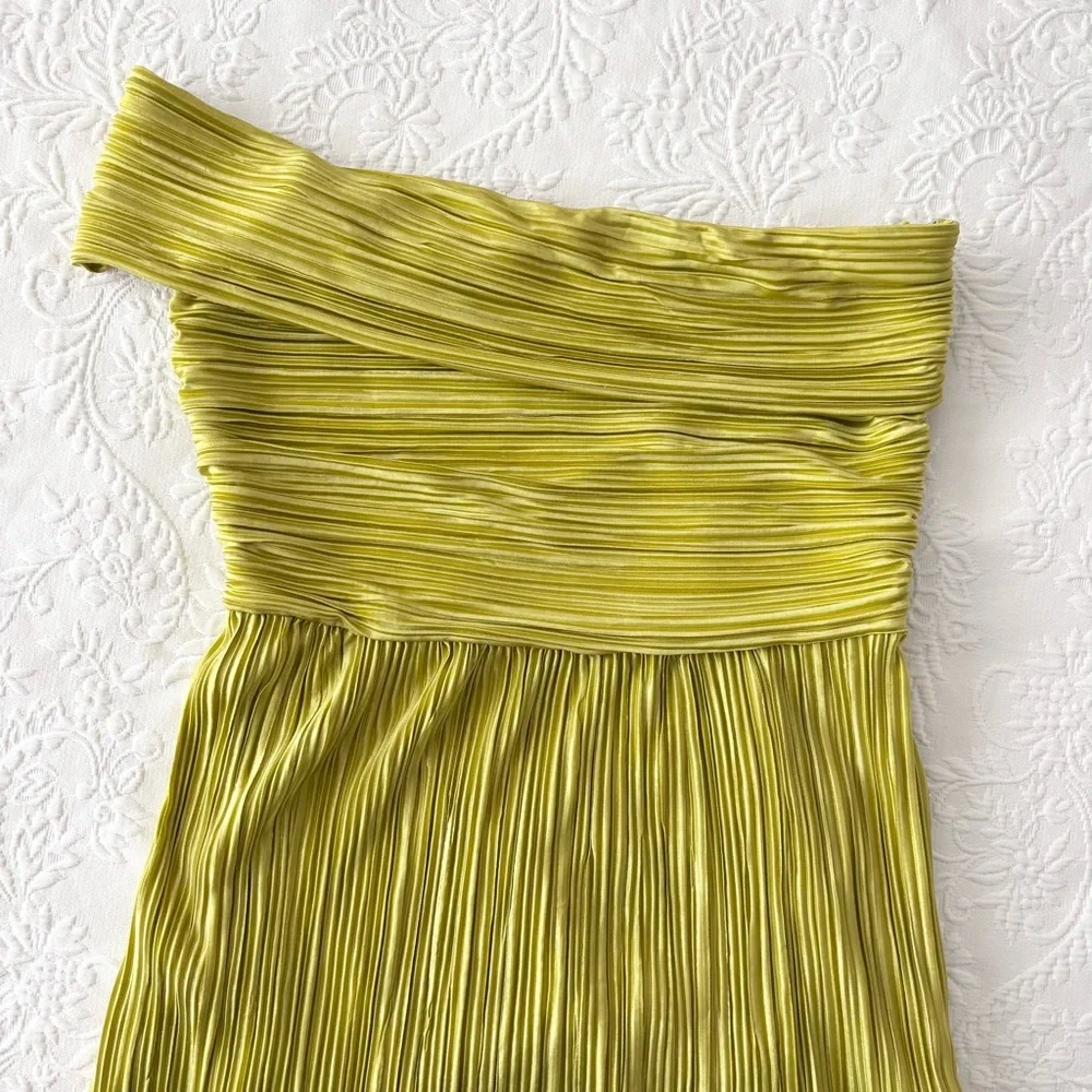 Lulu's Lime Green One-Shoulder Maxi Dress - Picture 3 of 7